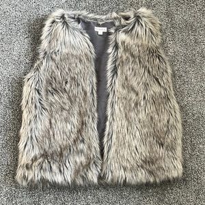 Merona Grey Faux Fur Vest, SIZE M